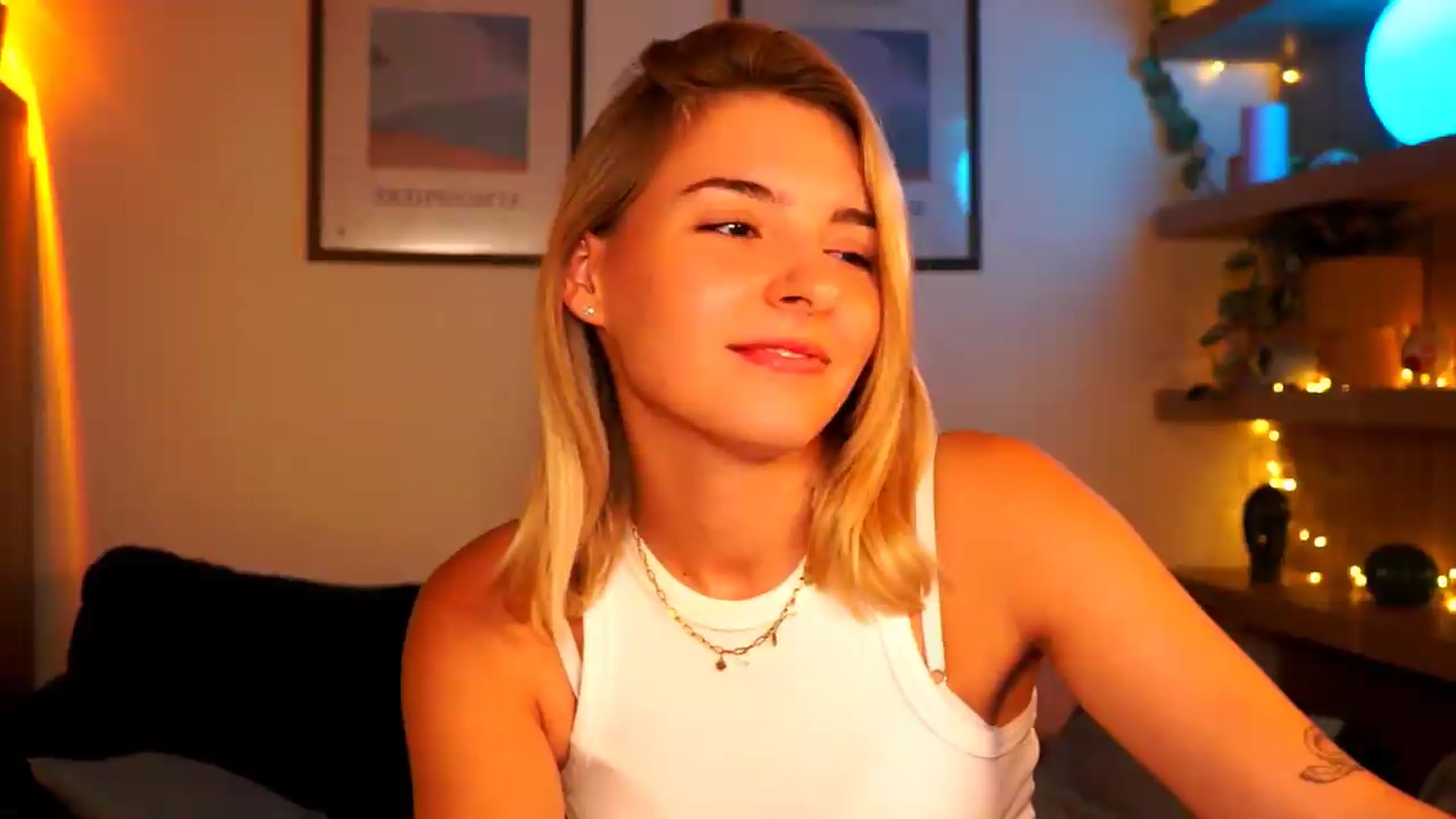 Gallery image thumbnail from Pixie_Pie's myfreecams stream on, 07/26/2026, 15:28 image 9 of 20