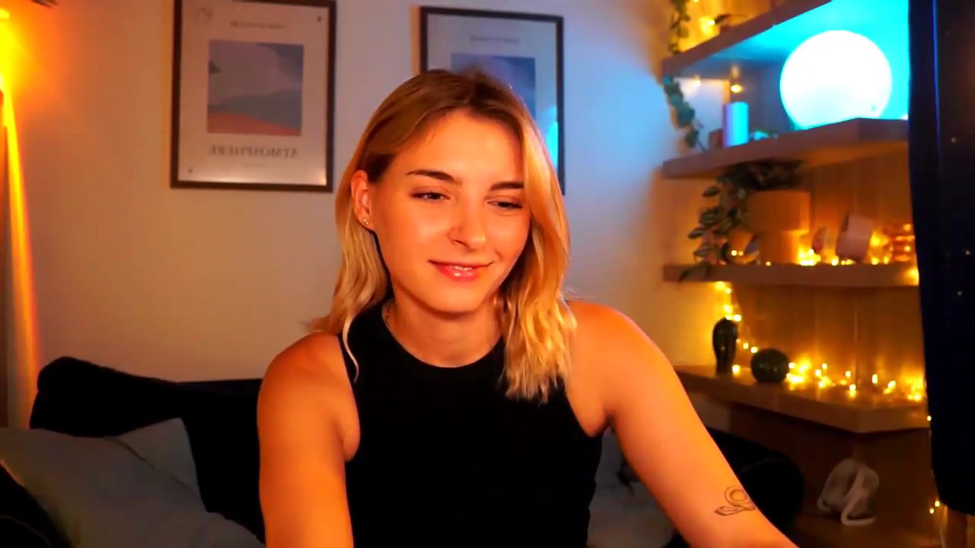 Gallery image thumbnail from Pixie_Pie's myfreecams stream on, 08/03/2026, 12:53 image 7 of 20