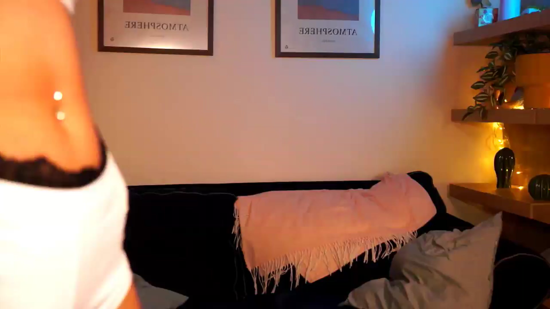 Gallery image thumbnail from Pixie_Pie's myfreecams stream on, 08/11/2026, 14:09 image 12 of 20