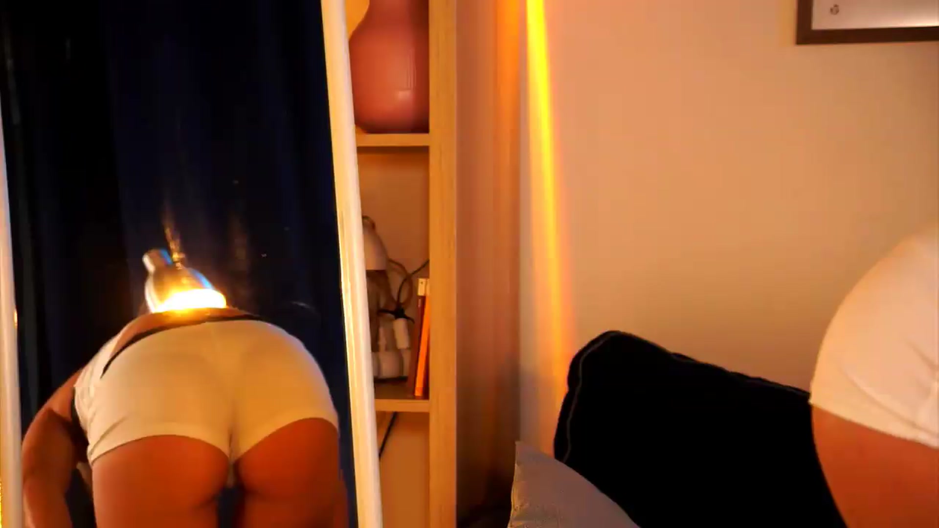 Gallery image thumbnail from Pixie_Pie's myfreecams stream on, 08/11/2026, 15:52 image 17 of 20
