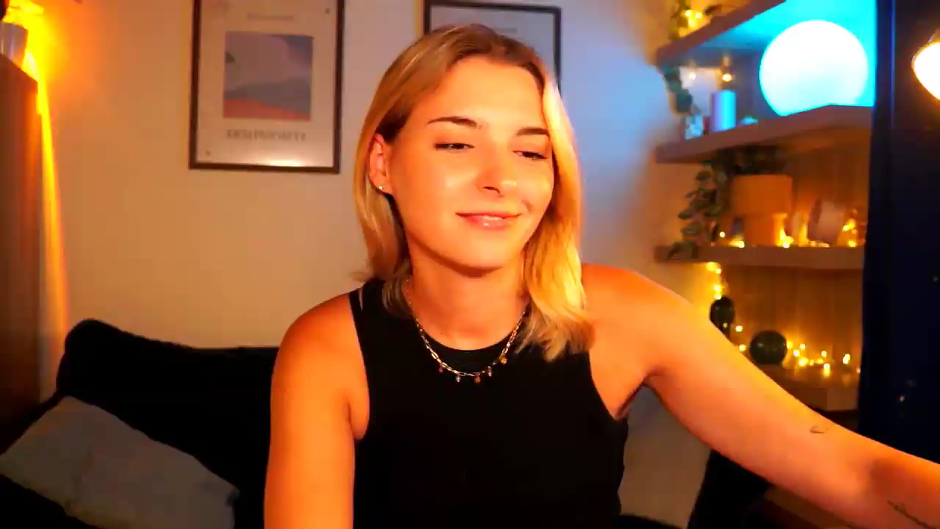 Gallery image thumbnail from Pixie_Pie's myfreecams stream on, 08/12/2026, 10:39 image 1 of 20