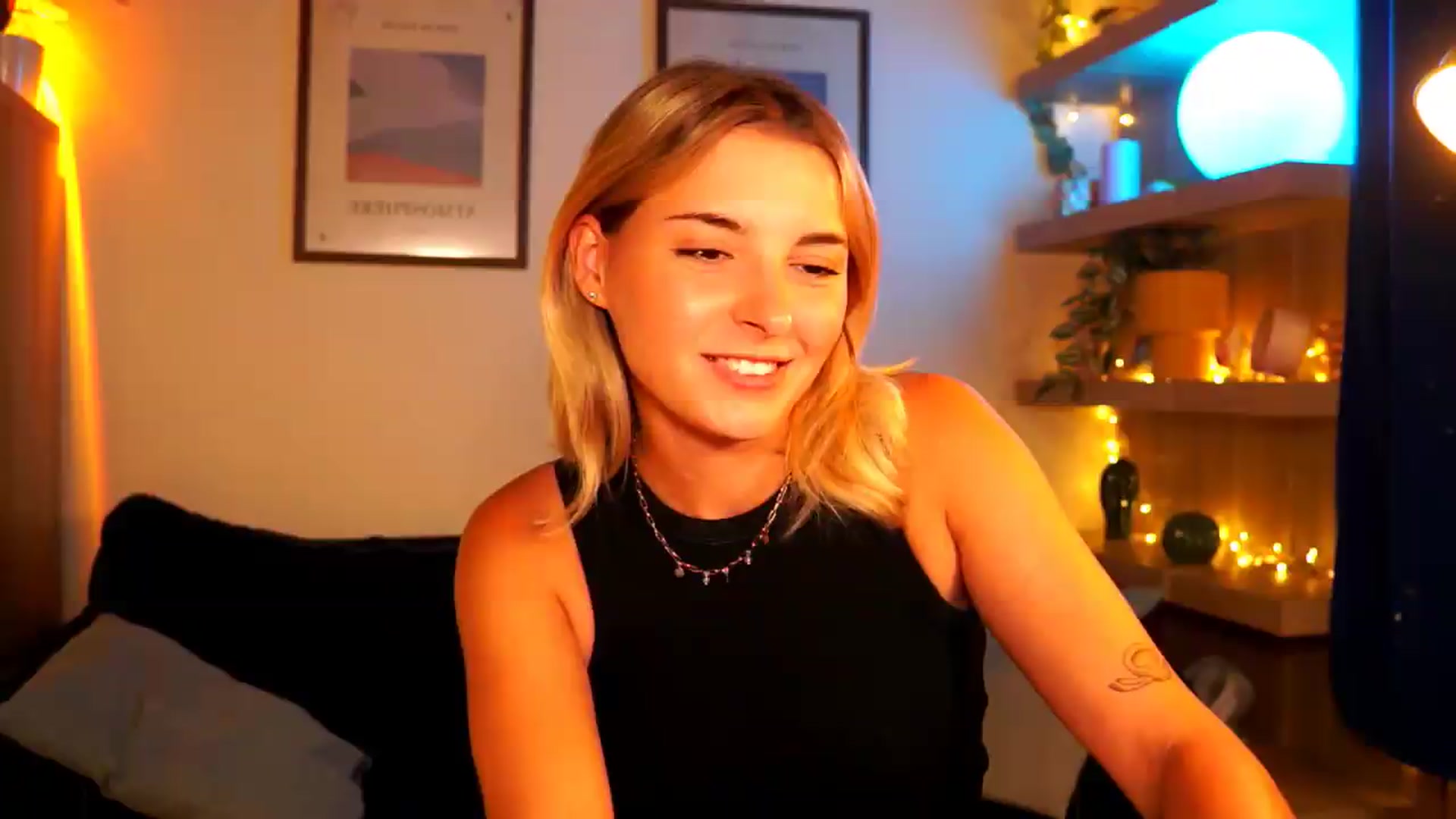 Gallery image thumbnail from Pixie_Pie's myfreecams stream on, 08/12/2026, 10:39 image 8 of 20