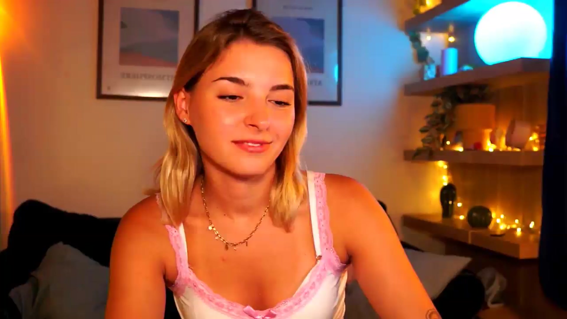 Gallery image thumbnail from Pixie_Pie's myfreecams stream on, 08/14/2026, 12:41 image 13 of 20