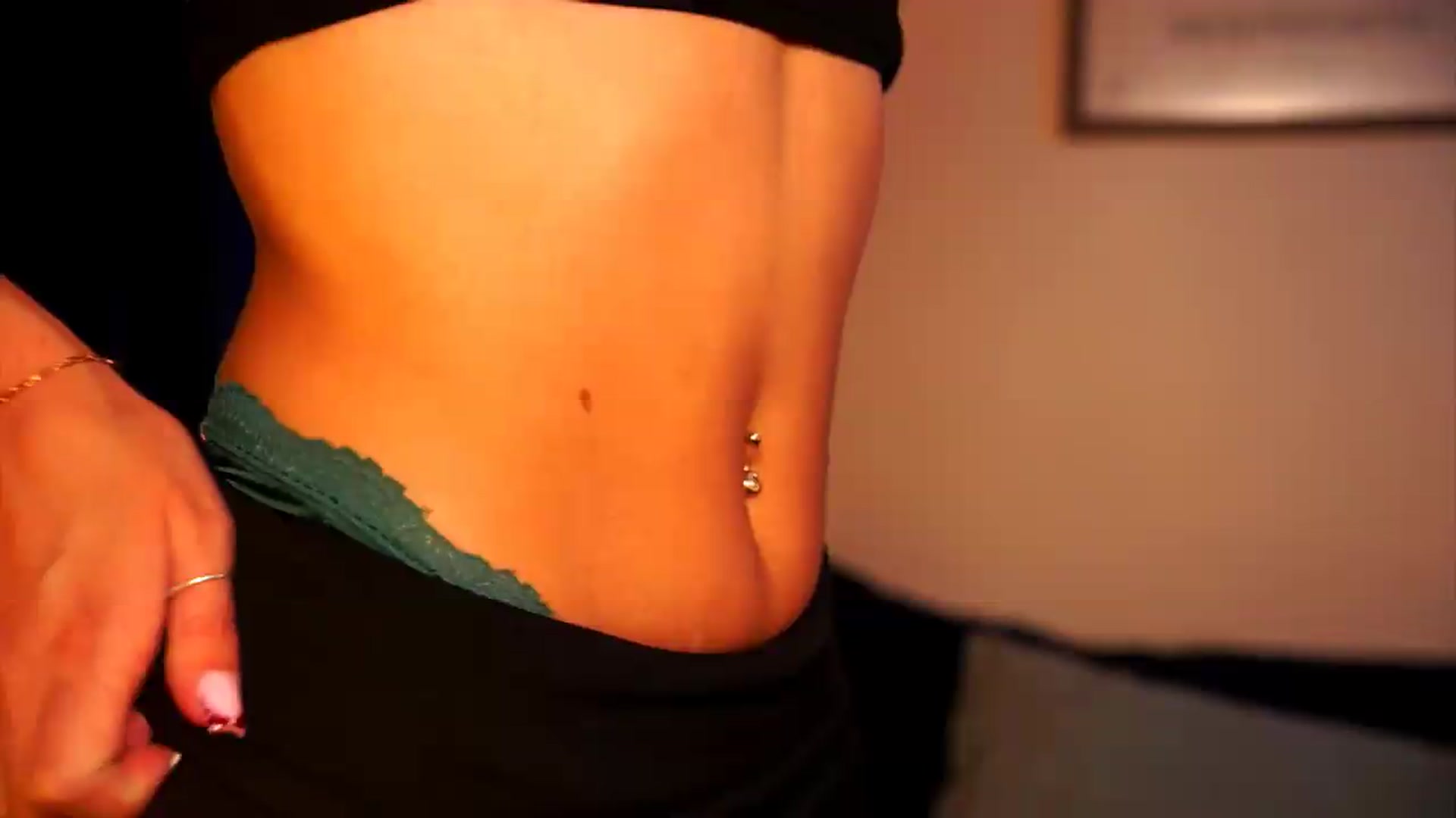 Gallery image thumbnail from Pixie_Pie's myfreecams stream on, 08/16/2026, 14:32 image 15 of 20