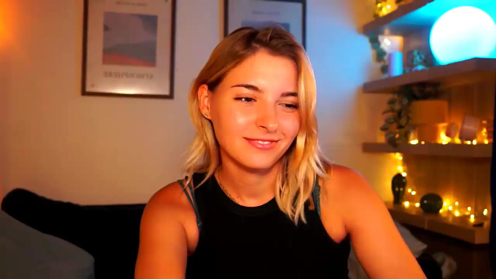 Gallery image thumbnail from Pixie_Pie's myfreecams stream on, 08/16/2026, 16:25 image 4 of 20
