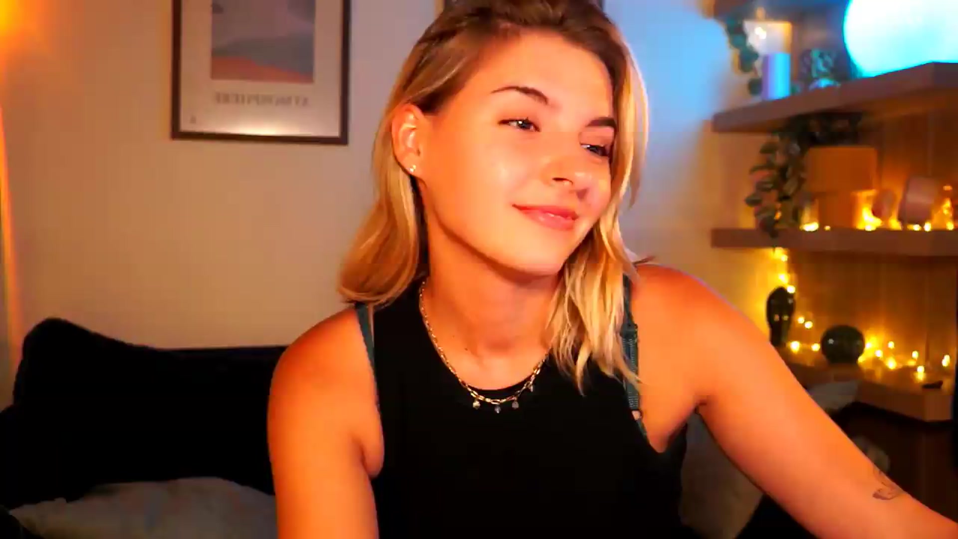 Gallery image thumbnail from Pixie_Pie's myfreecams stream on, 08/16/2026, 18:55 image 7 of 20