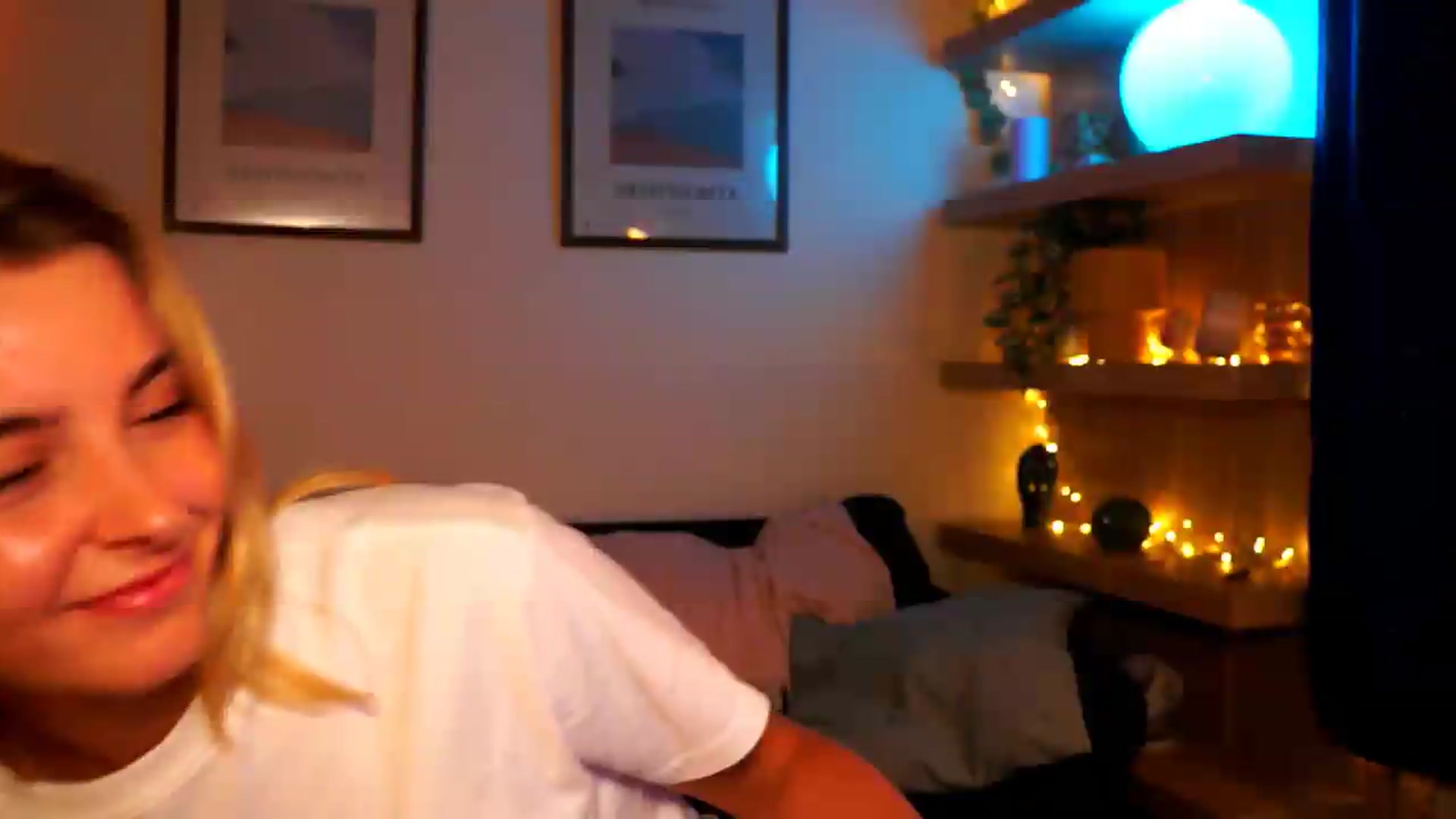 Gallery image thumbnail from Pixie_Pie's myfreecams stream on, 08/17/2026, 13:26 image 18 of 20