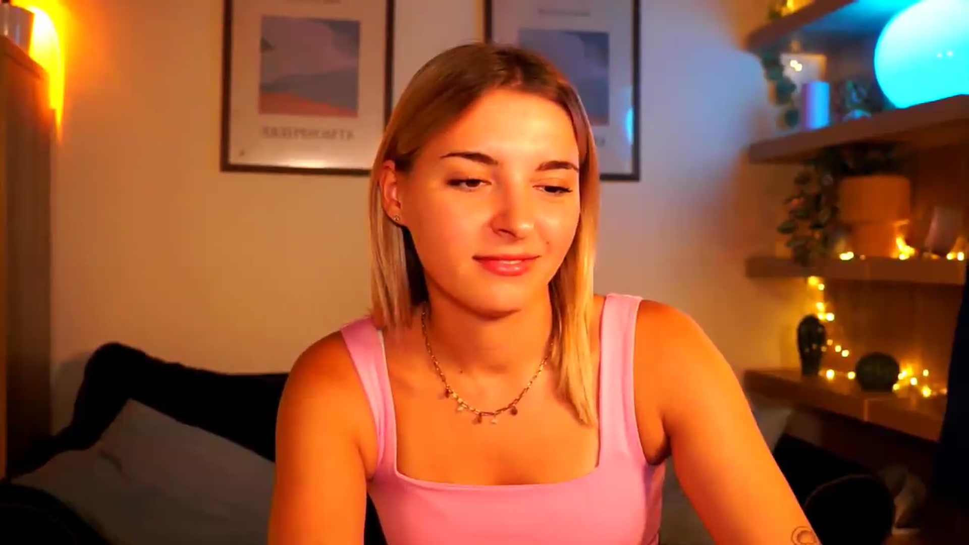 Gallery image thumbnail from Pixie_Pie's myfreecams stream on, 08/22/2026, 10:08 image 19 of 20