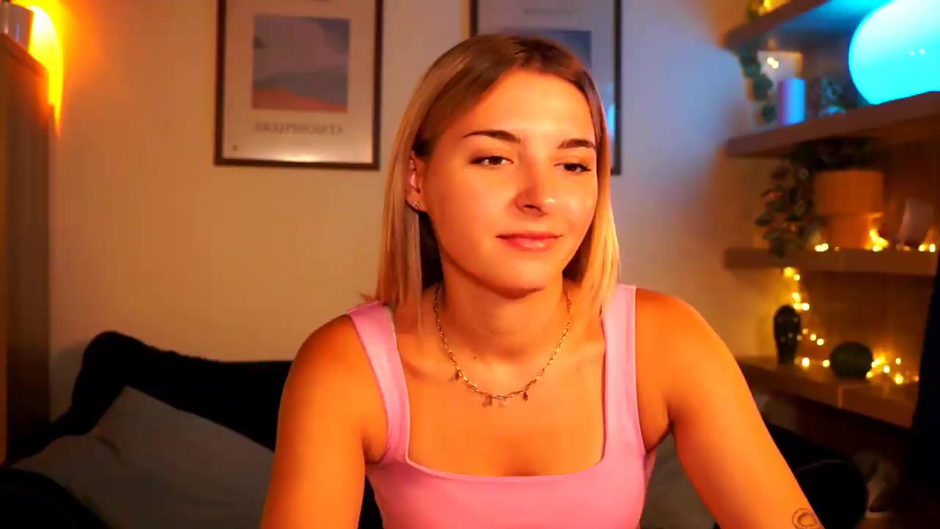 Gallery image thumbnail from Pixie_Pie's myfreecams stream on, 08/22/2026, 10:08 image 1 of 20