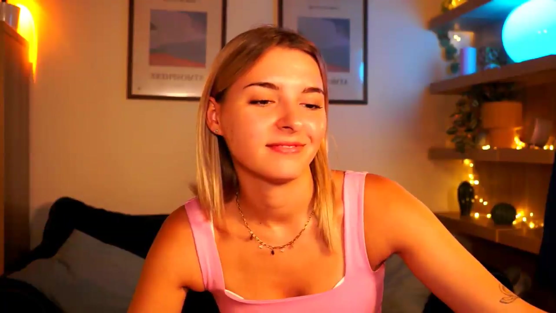 Gallery image thumbnail from Pixie_Pie's myfreecams stream on, 08/22/2026, 10:08 image 9 of 20