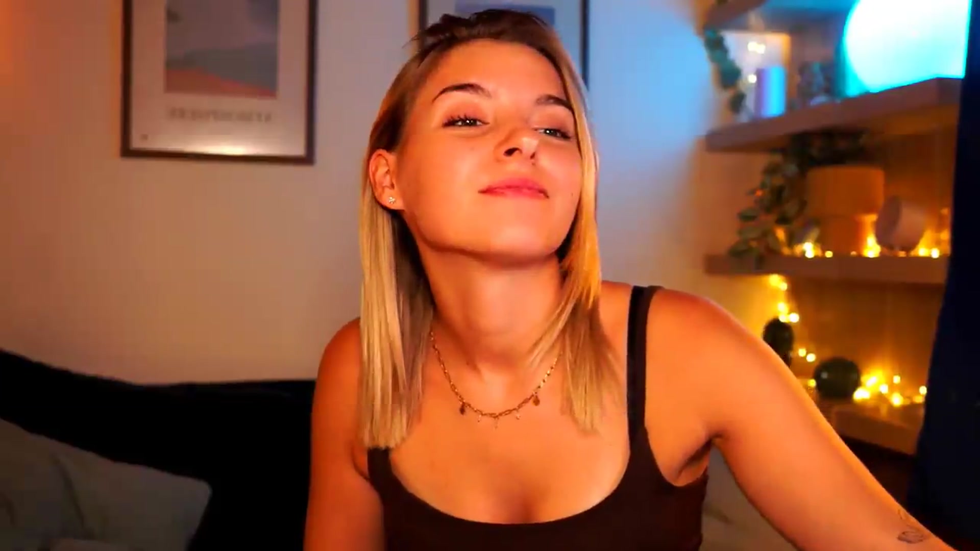 Gallery image thumbnail from Pixie_Pie's myfreecams stream on, 08/24/2026, 15:30 image 19 of 20