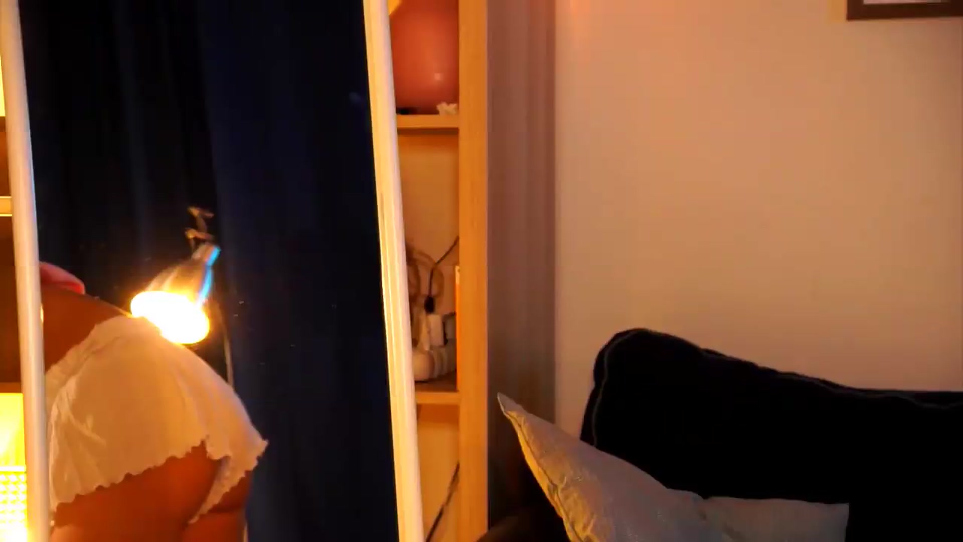 Gallery image thumbnail from Pixie_Pie's myfreecams stream on, 08/25/2026, 11:30 image 18 of 20