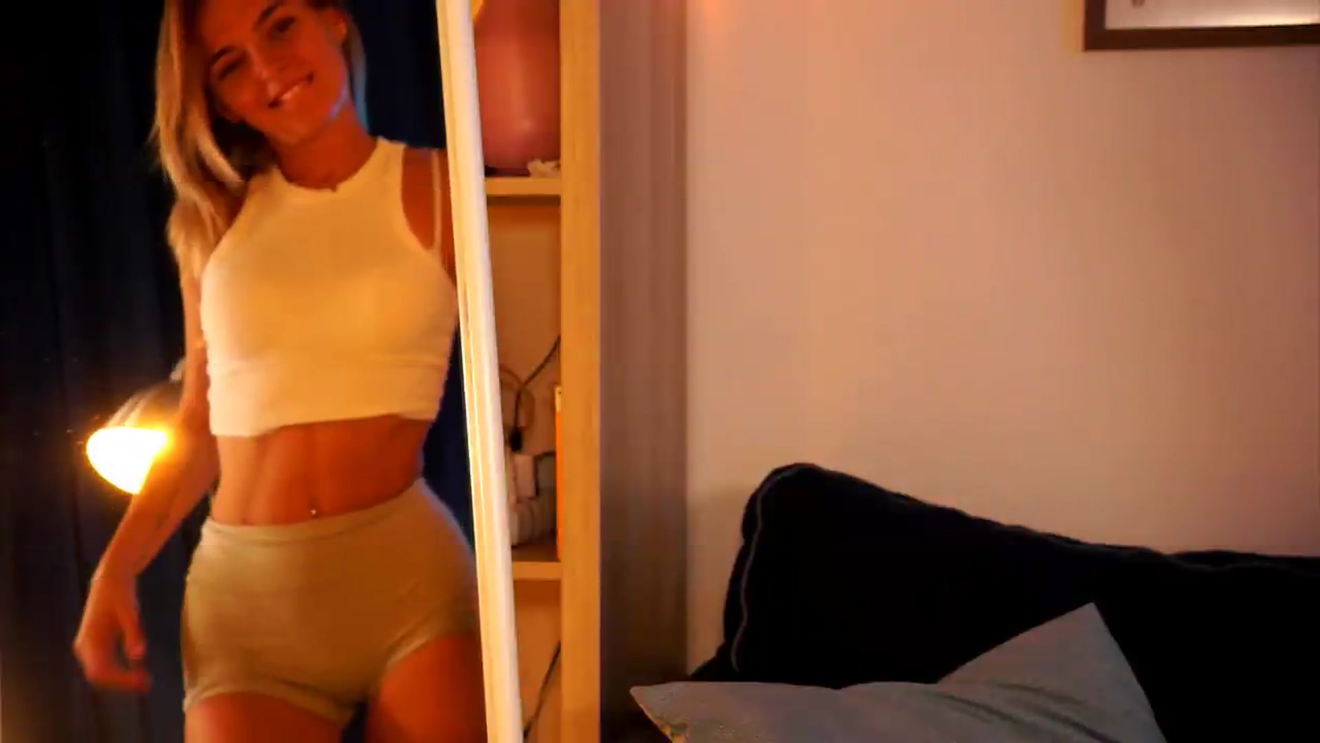 Gallery image thumbnail from Pixie_Pie's myfreecams stream on, 08/26/2026, 11:49 image 4 of 20