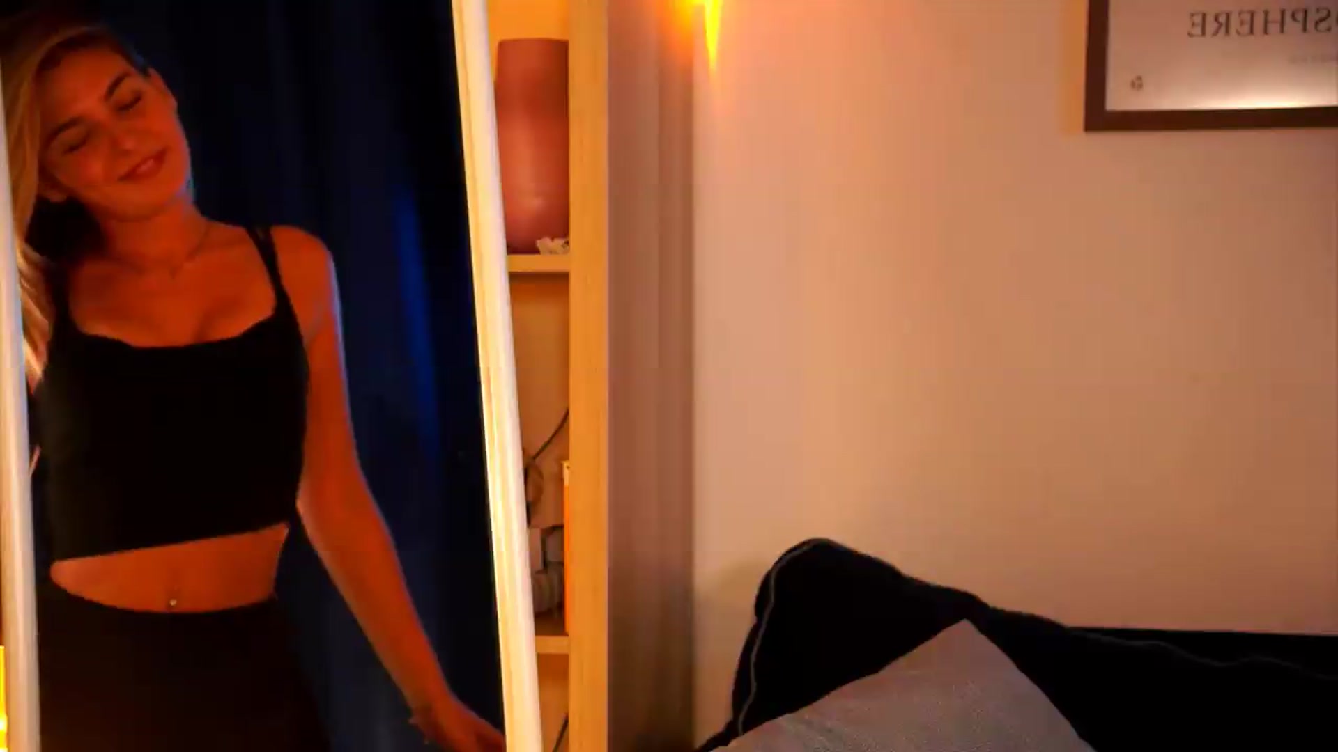 Gallery image thumbnail from Pixie_Pie's myfreecams stream on, 08/27/2026, 10:51 image 4 of 20