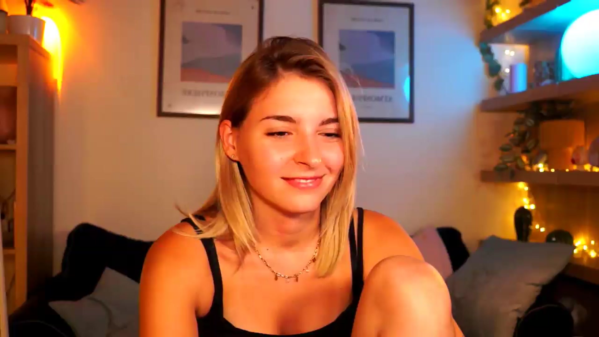 Gallery image thumbnail from Pixie_Pie's myfreecams stream on, 08/27/2026, 14:28 image 5 of 20