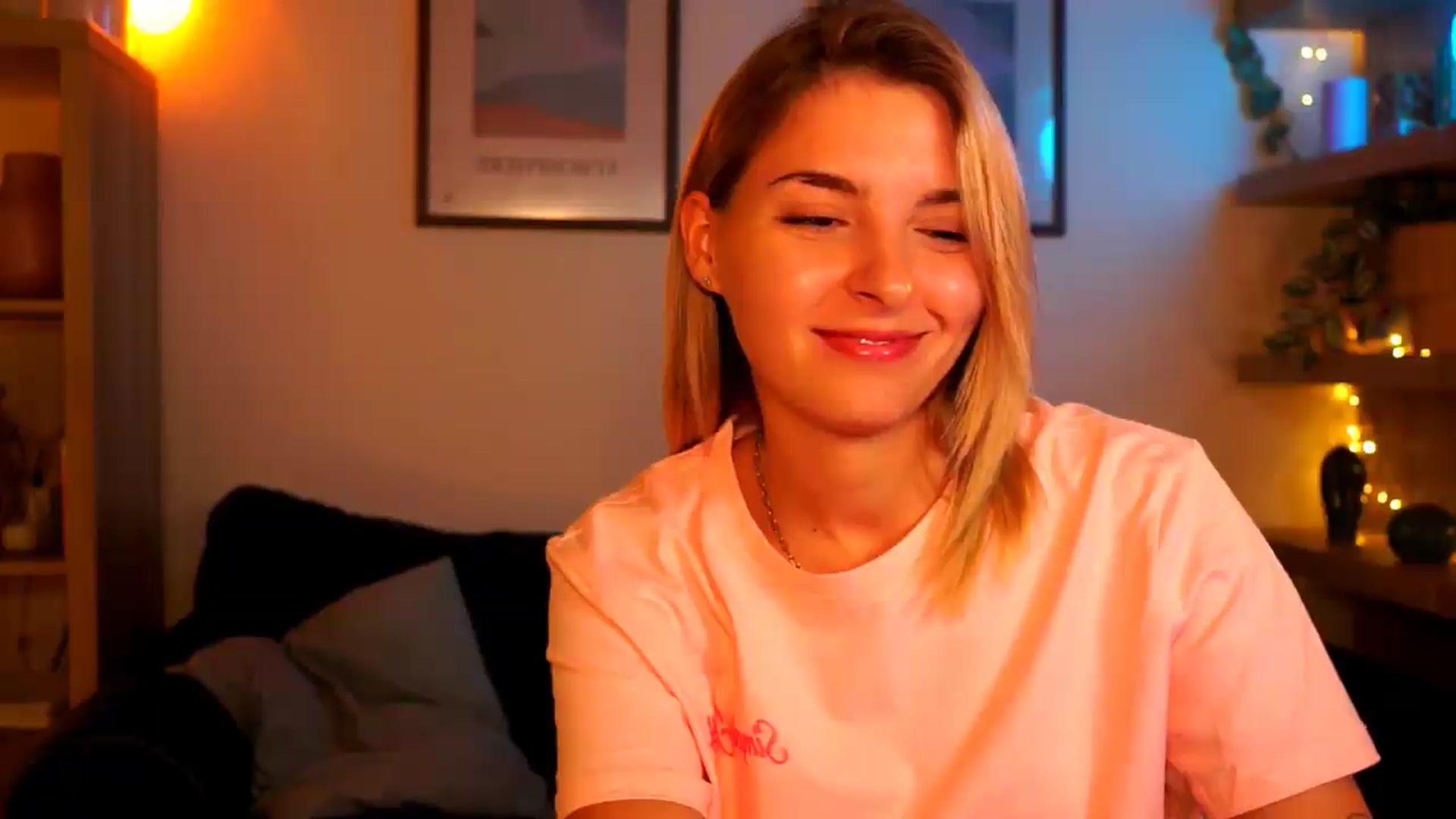 Gallery image thumbnail from Pixie_Pie's myfreecams stream on, 09/01/2026, 18:45 image 10 of 20