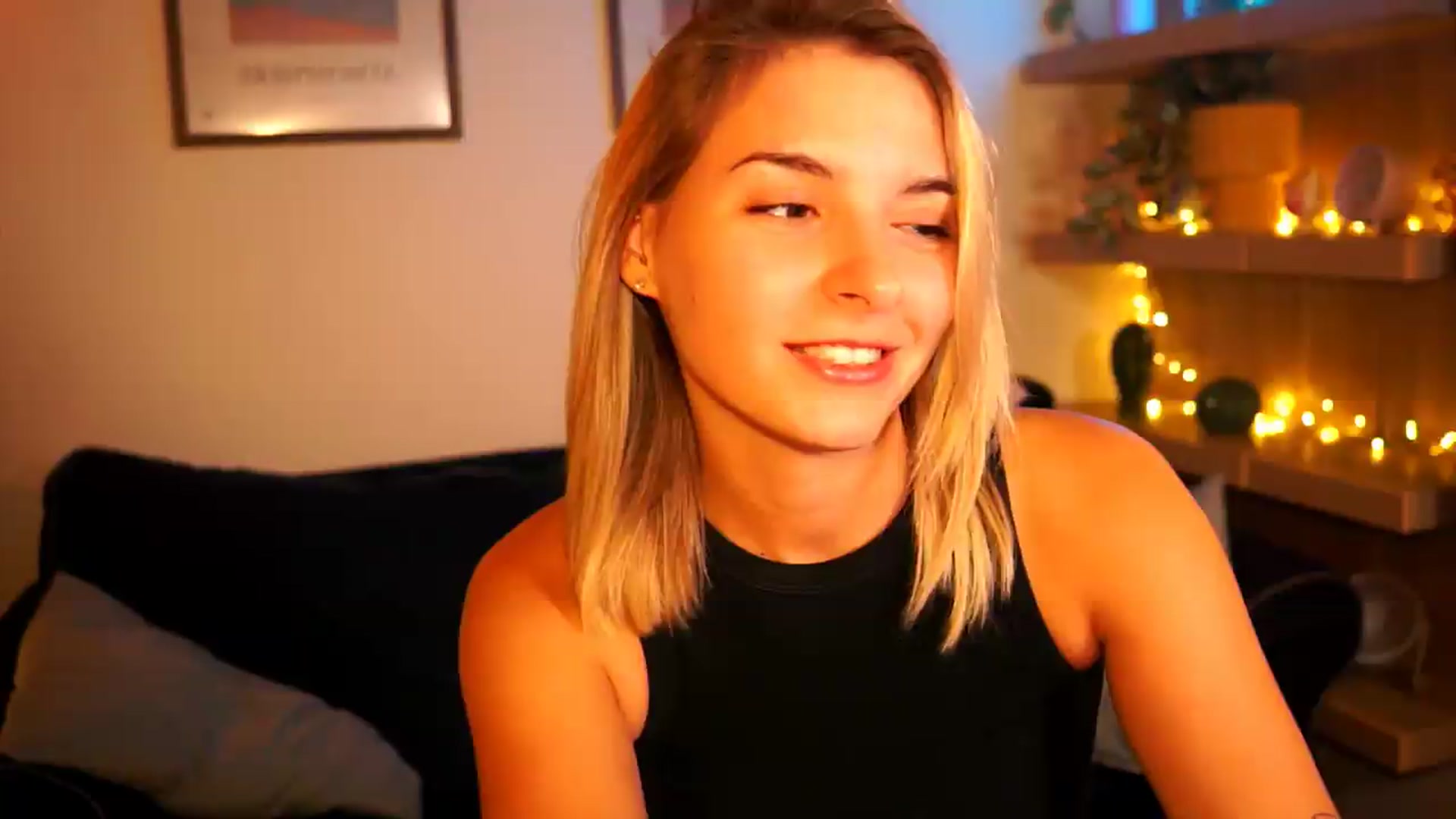 Gallery image thumbnail from Pixie_Pie's myfreecams stream on, 09/03/2026, 19:02 image 9 of 20