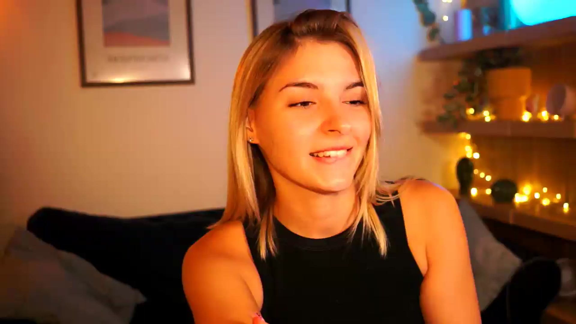 Gallery image thumbnail from Pixie_Pie's myfreecams stream on, 09/03/2026, 19:02 image 4 of 20