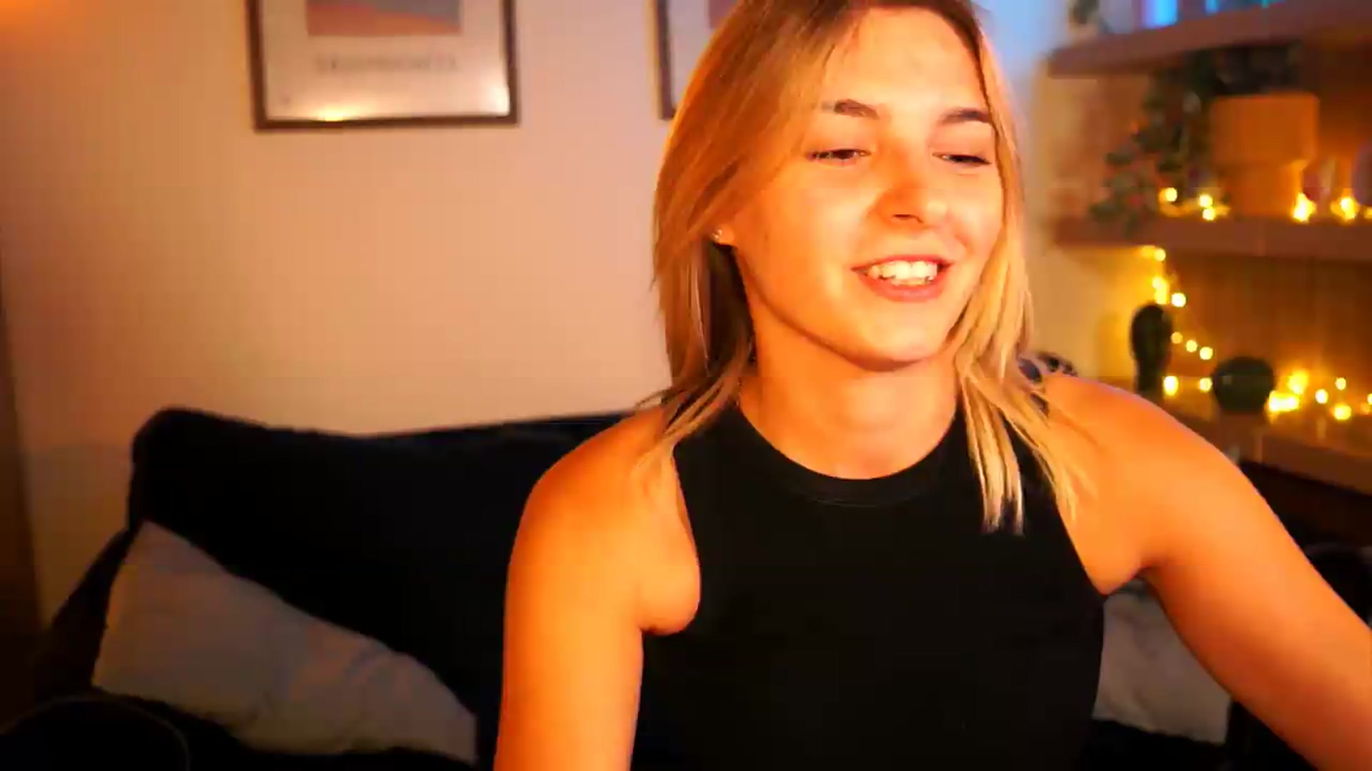 Gallery image thumbnail from Pixie_Pie's myfreecams stream on, 09/03/2026, 19:02 image 8 of 20