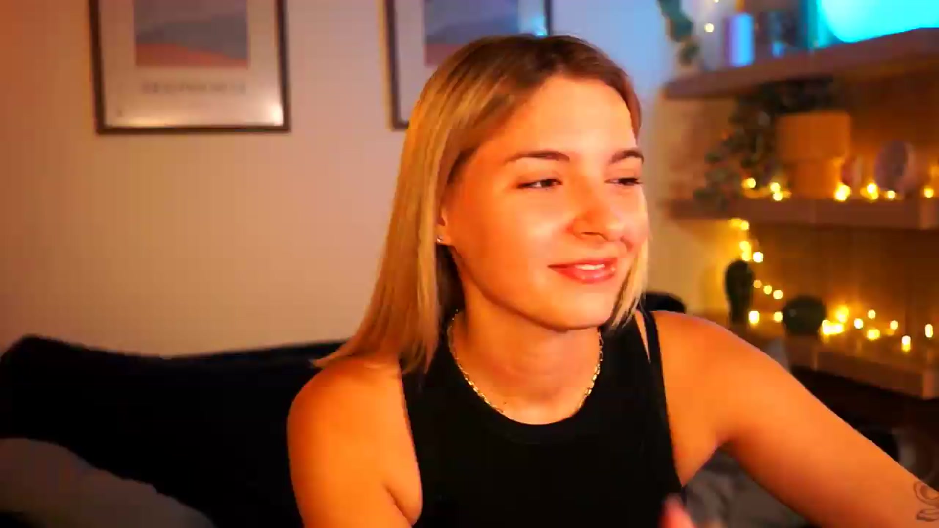 Gallery image thumbnail from Pixie_Pie's myfreecams stream on, 09/03/2026, 20:44 image 6 of 20