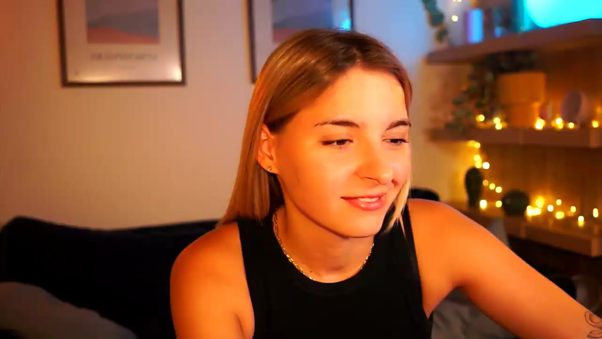 Gallery image thumbnail from Pixie_Pie's myfreecams stream on, 09/03/2026, 20:44 image 2 of 20