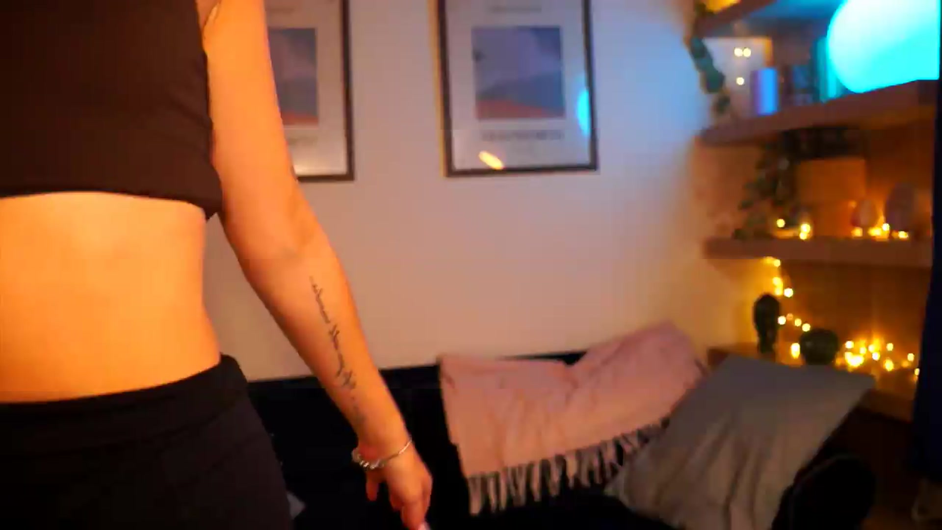 Gallery image thumbnail from Pixie_Pie's myfreecams stream on, 09/07/2026, 10:45 image 17 of 20