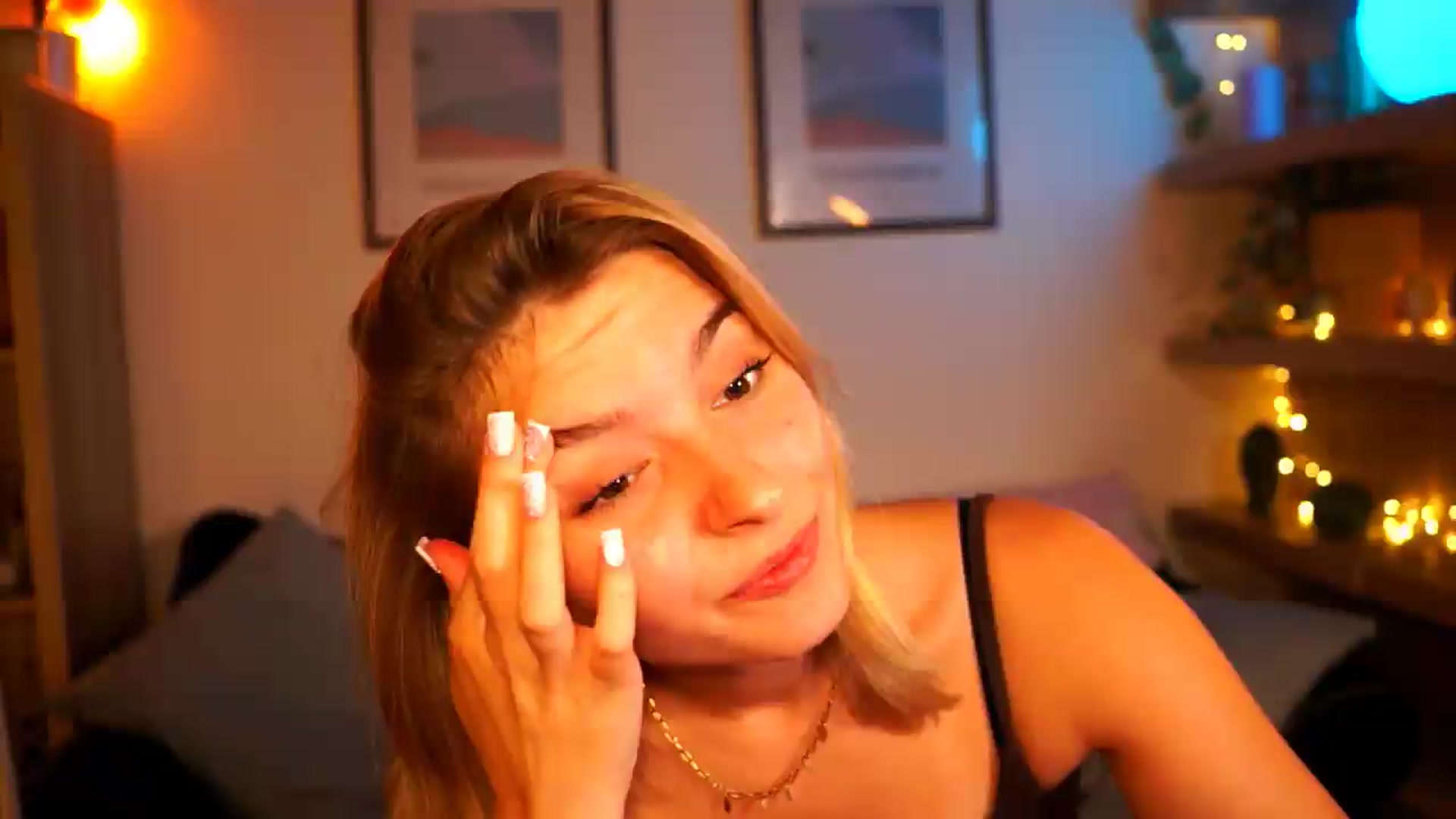 Gallery image thumbnail from Pixie_Pie's myfreecams stream on, 09/07/2026, 10:45 image 4 of 20