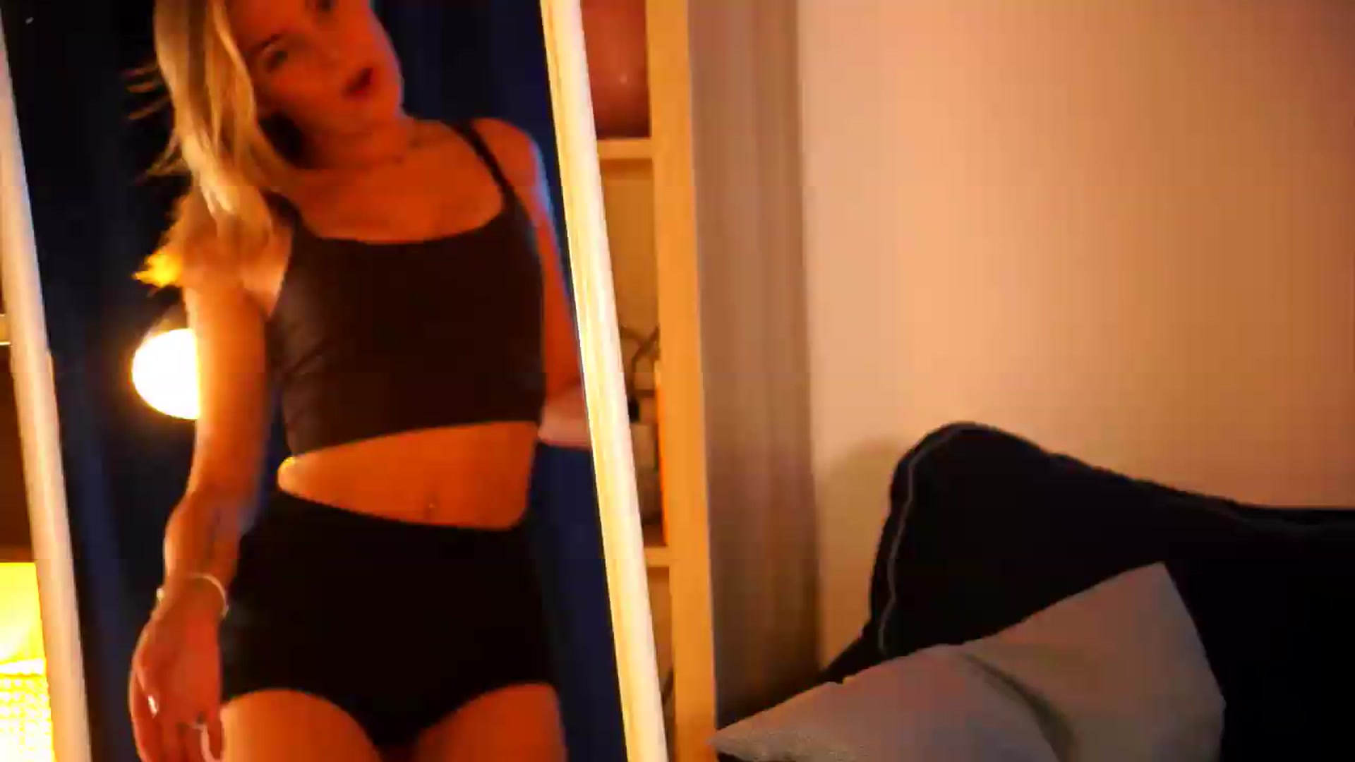 Gallery image thumbnail from Pixie_Pie's myfreecams stream on, 09/07/2026, 11:35 image 16 of 20