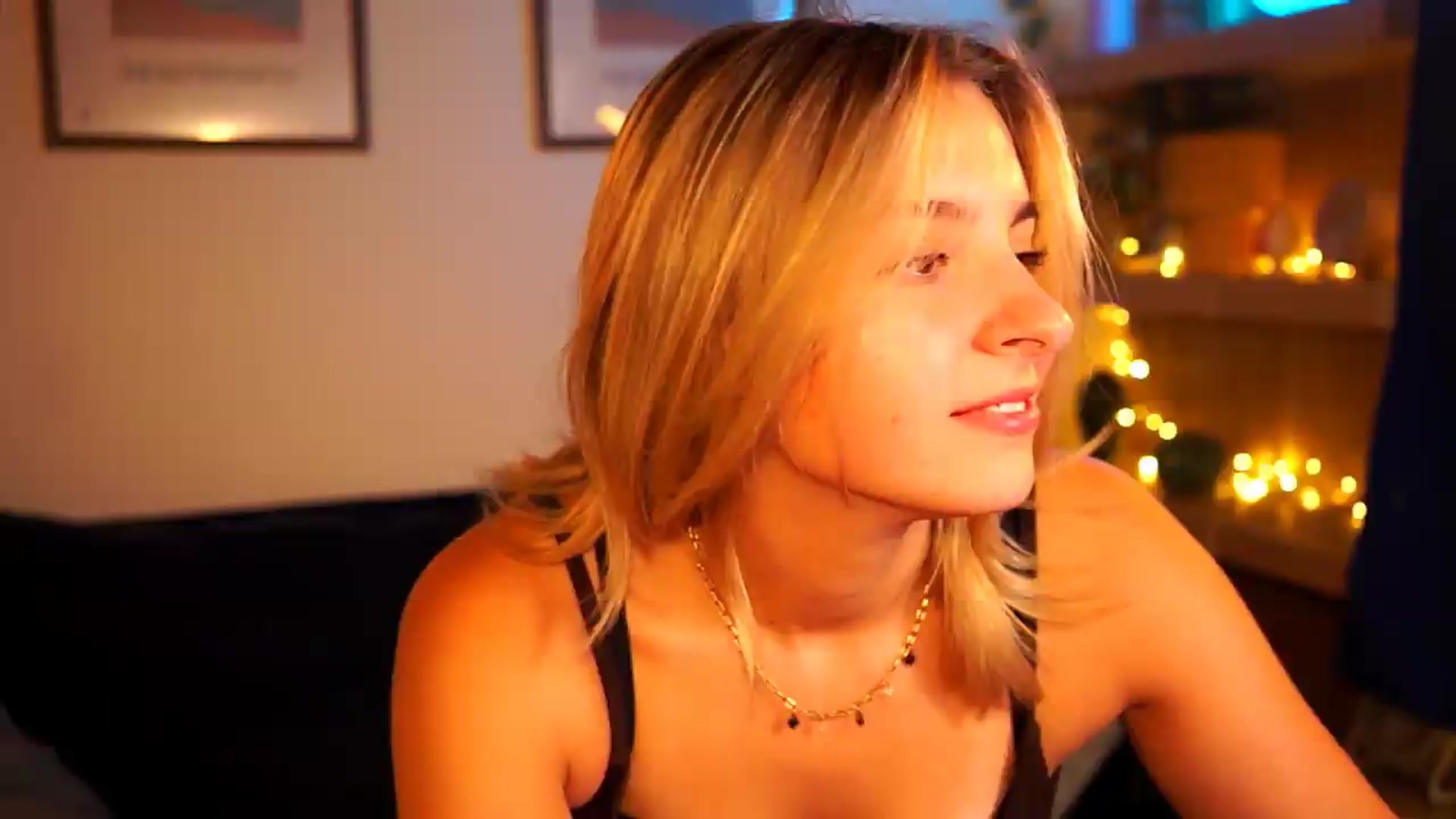 Gallery image thumbnail from Pixie_Pie's myfreecams stream on, 09/07/2026, 14:04 image 10 of 20