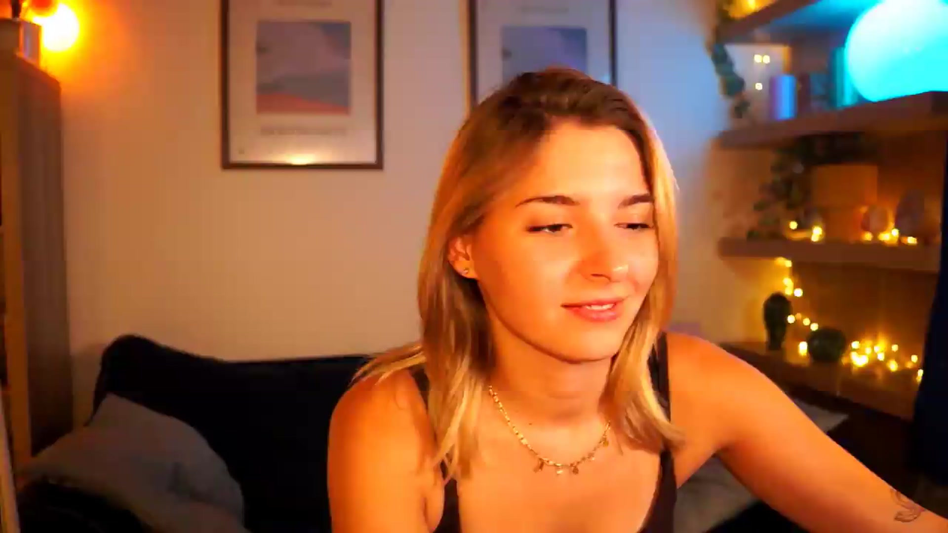 Gallery image thumbnail from Pixie_Pie's myfreecams stream on, 09/07/2026, 14:04 image 3 of 20