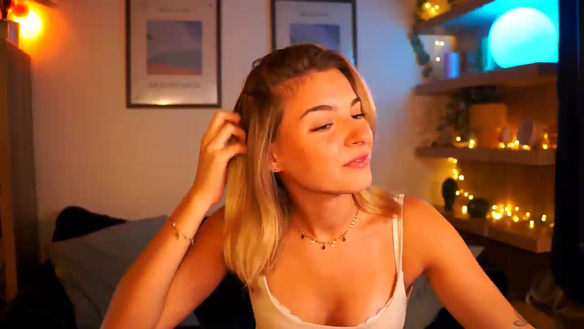 Gallery image thumbnail from Pixie_Pie's myfreecams stream on, 09/11/2026, 11:11 image 3 of 20