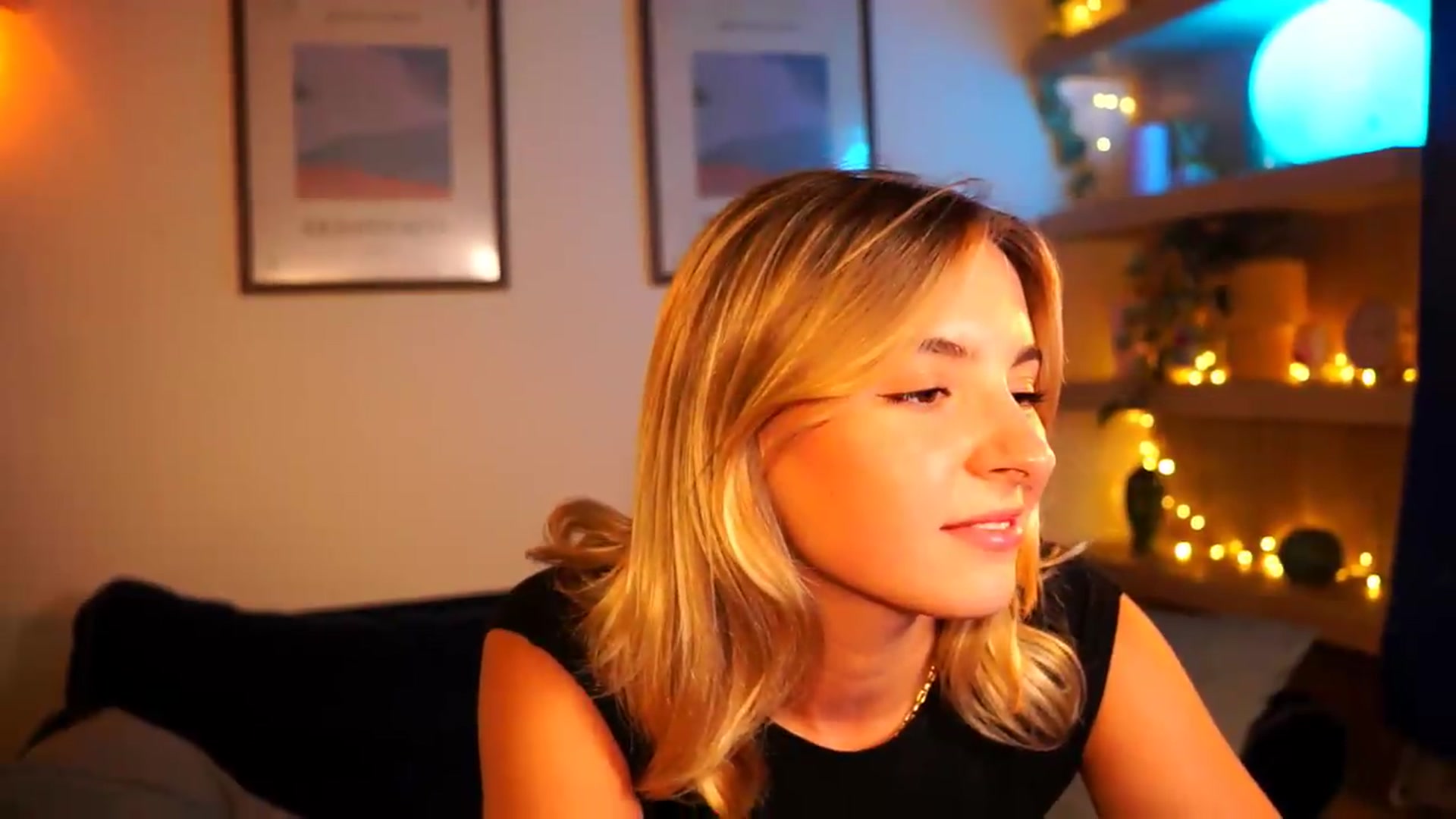 Gallery image thumbnail from Pixie_Pie's myfreecams stream on, 09/14/2026, 11:14 image 20 of 20