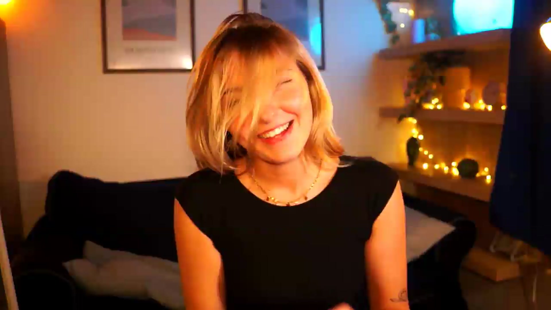 Gallery image thumbnail from Pixie_Pie's myfreecams stream on, 09/14/2026, 11:14 image 6 of 20