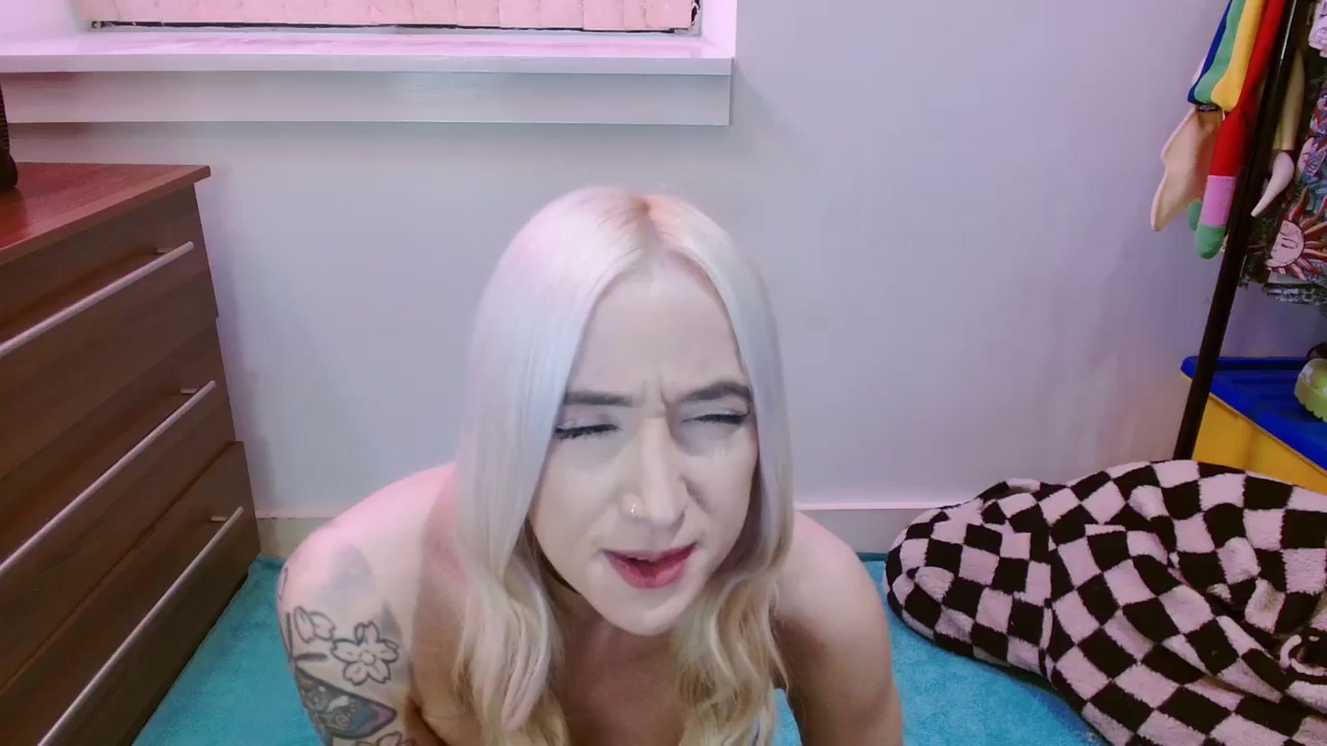 Gallery image thumbnail from Pixie_Snow's myfreecams stream on, 01/28/2024, 15:14 image 9 of 20