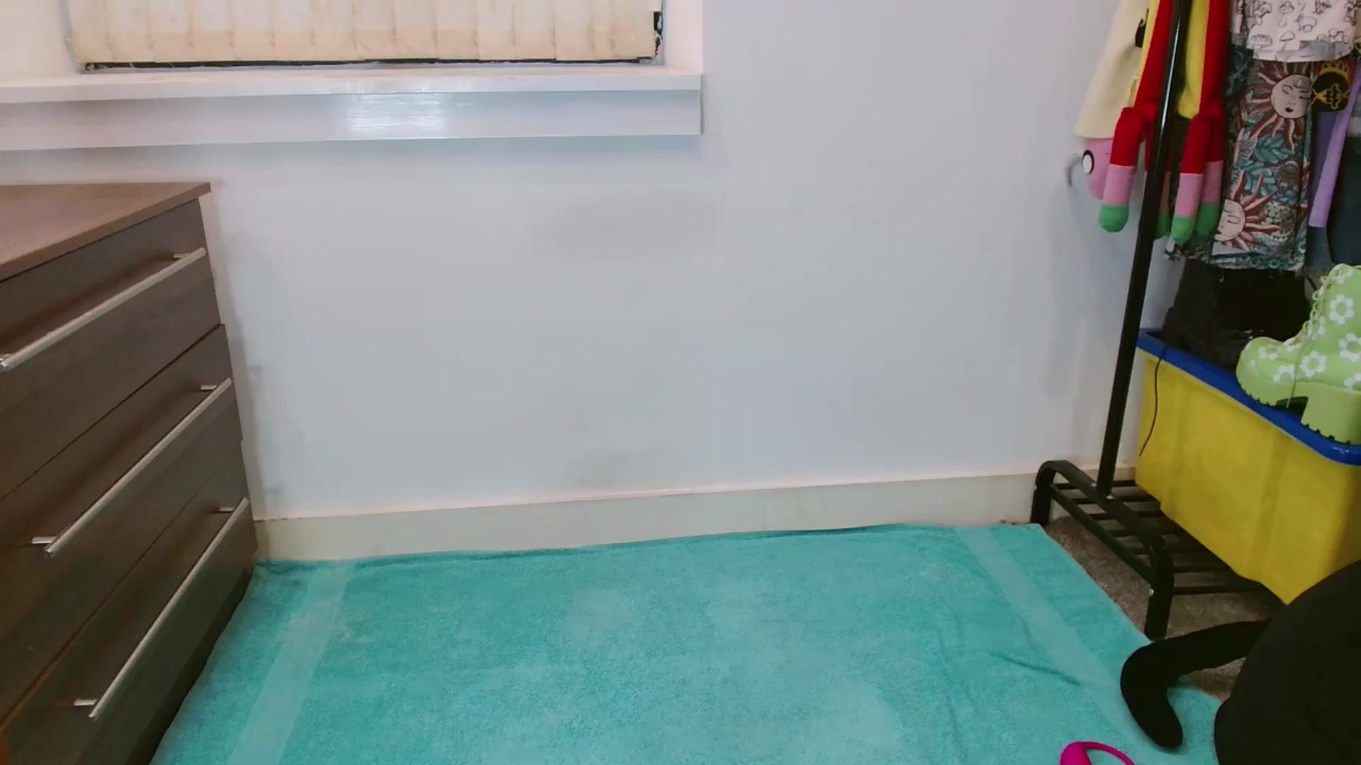 Gallery image thumbnail from Pixie_Snow's myfreecams stream on, 09/08/2024, 16:02 image 13 of 20