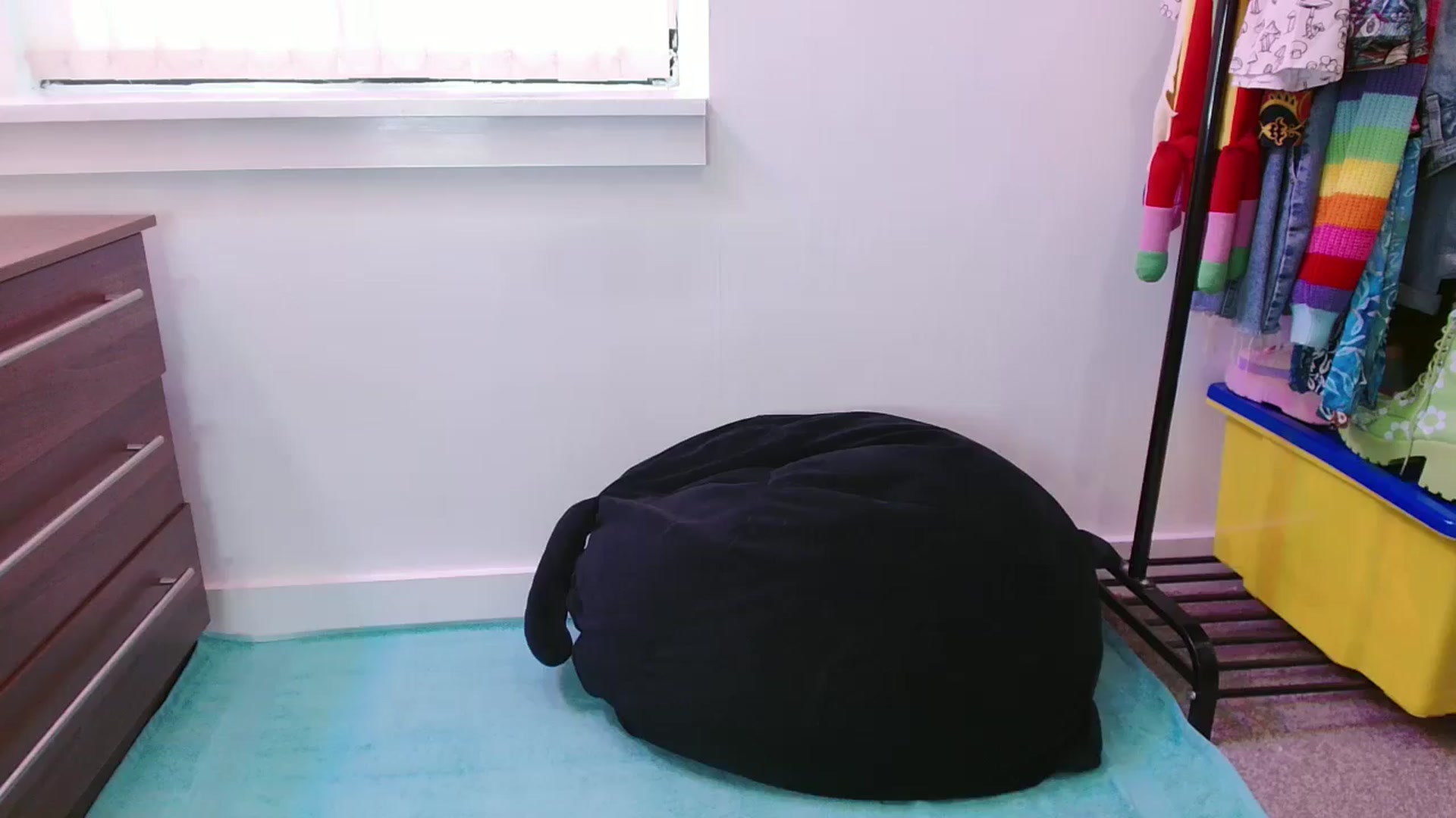 Gallery image thumbnail from Pixie_Snow's myfreecams stream on, 03/21/2025, 13:10 image 16 of 20