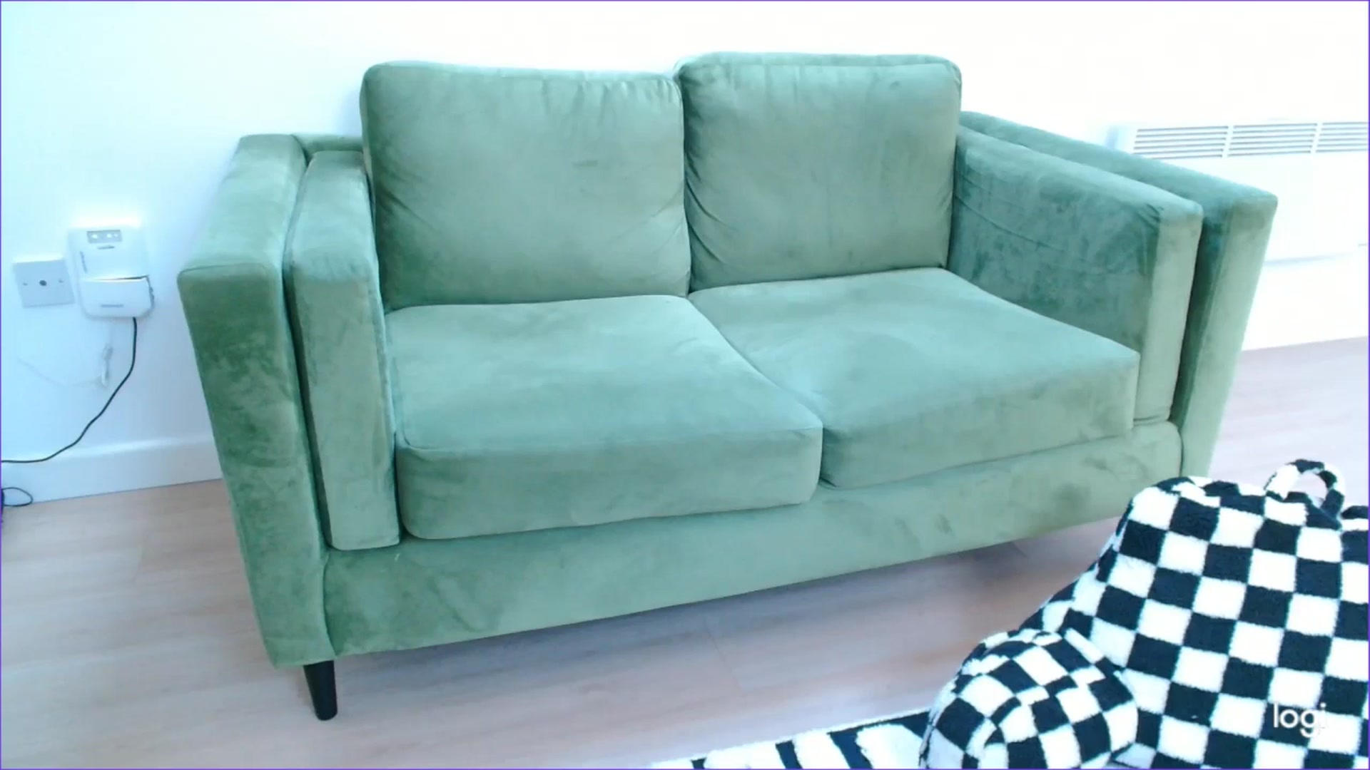 Gallery image thumbnail from Pixie_Snow's myfreecams stream on, 01/17/2026, 17:51 image 10 of 20