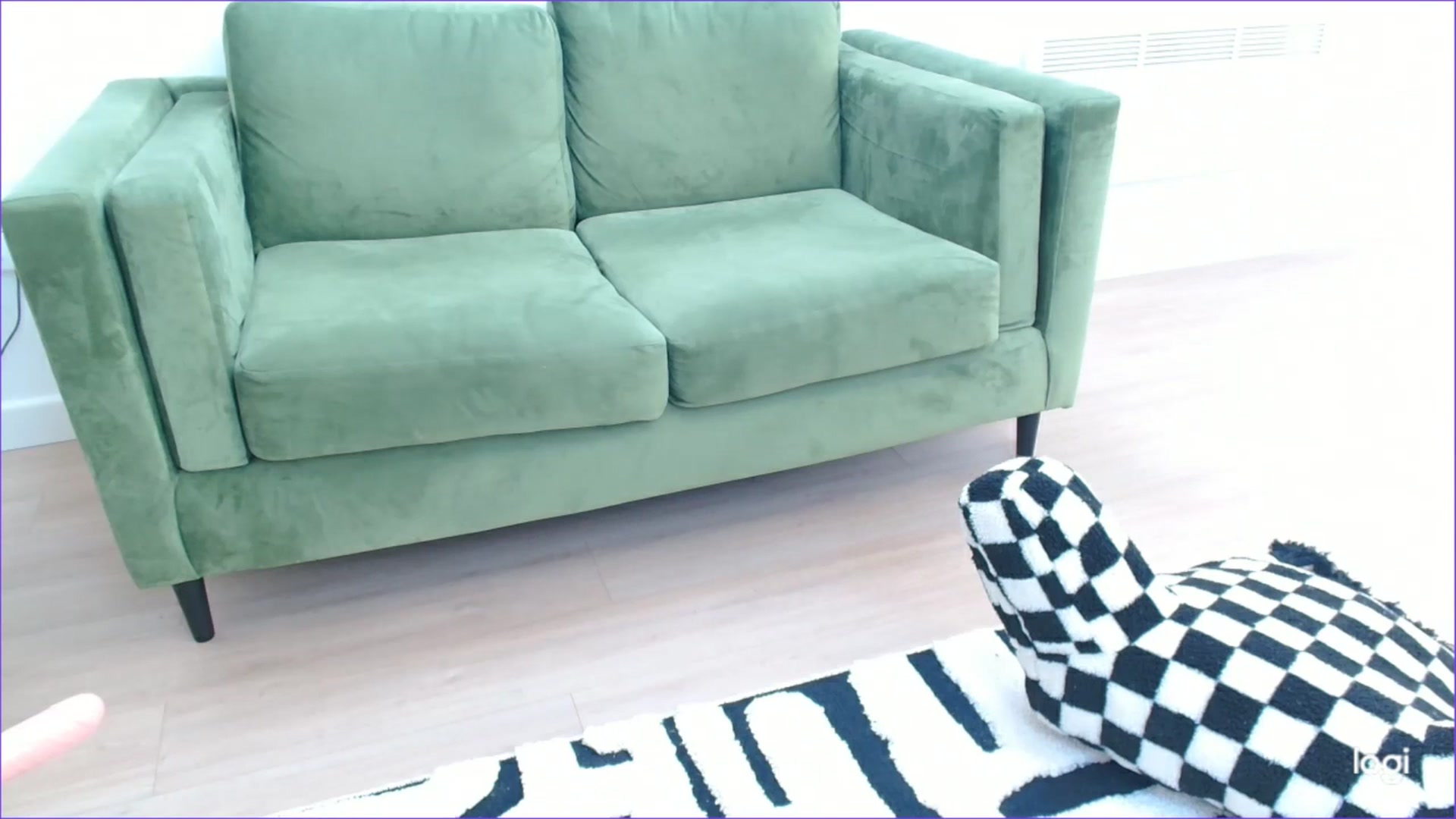 Gallery image thumbnail from Pixie_Snow's myfreecams stream on, 01/20/2026, 14:57 image 10 of 20