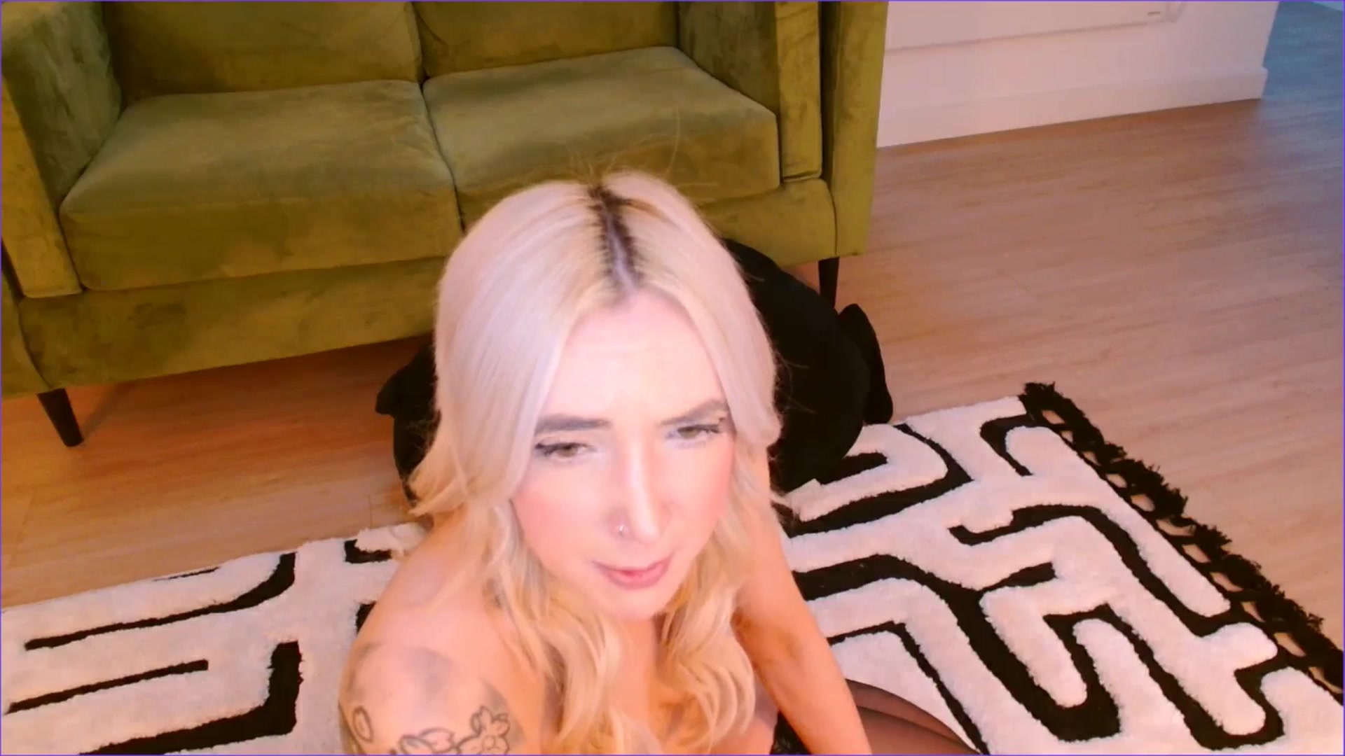 Gallery image thumbnail from Pixie_Snow's myfreecams stream on, 01/25/2026, 17:31 image 14 of 20