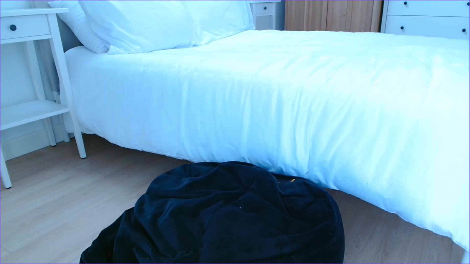 Gallery image thumbnail from Pixie_Snow's myfreecams stream on, 02/05/2026, 14:01 image 17 of 20