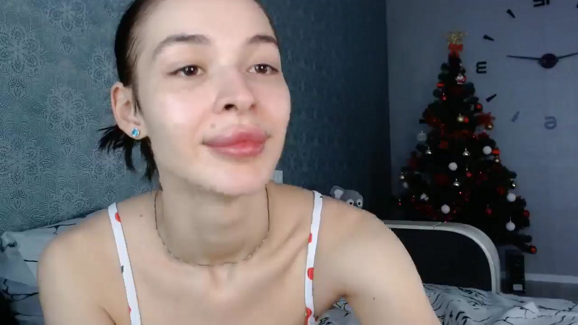 Gallery image thumbnail from Pixie_Vixen's myfreecams stream on, 12/19/2025, 09:00 image 12 of 20