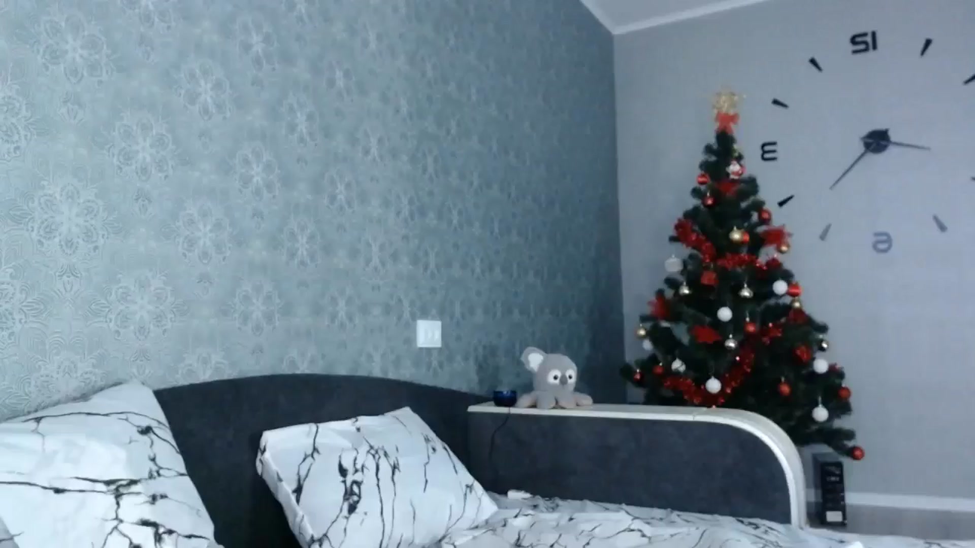 Gallery image thumbnail from Pixie_Vixen's myfreecams stream on, 12/19/2025, 09:00 image 3 of 20