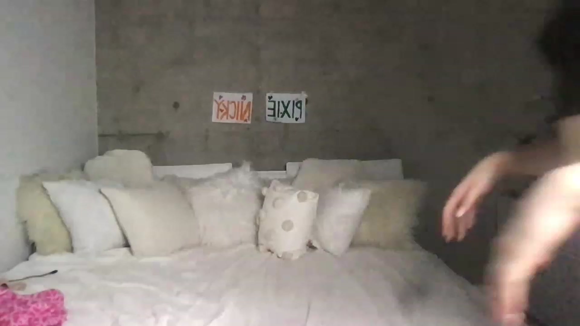 Gallery image thumbnail from Pixienicky's myfreecams stream on, 12/12/2022, 01:35 image 8 of 20