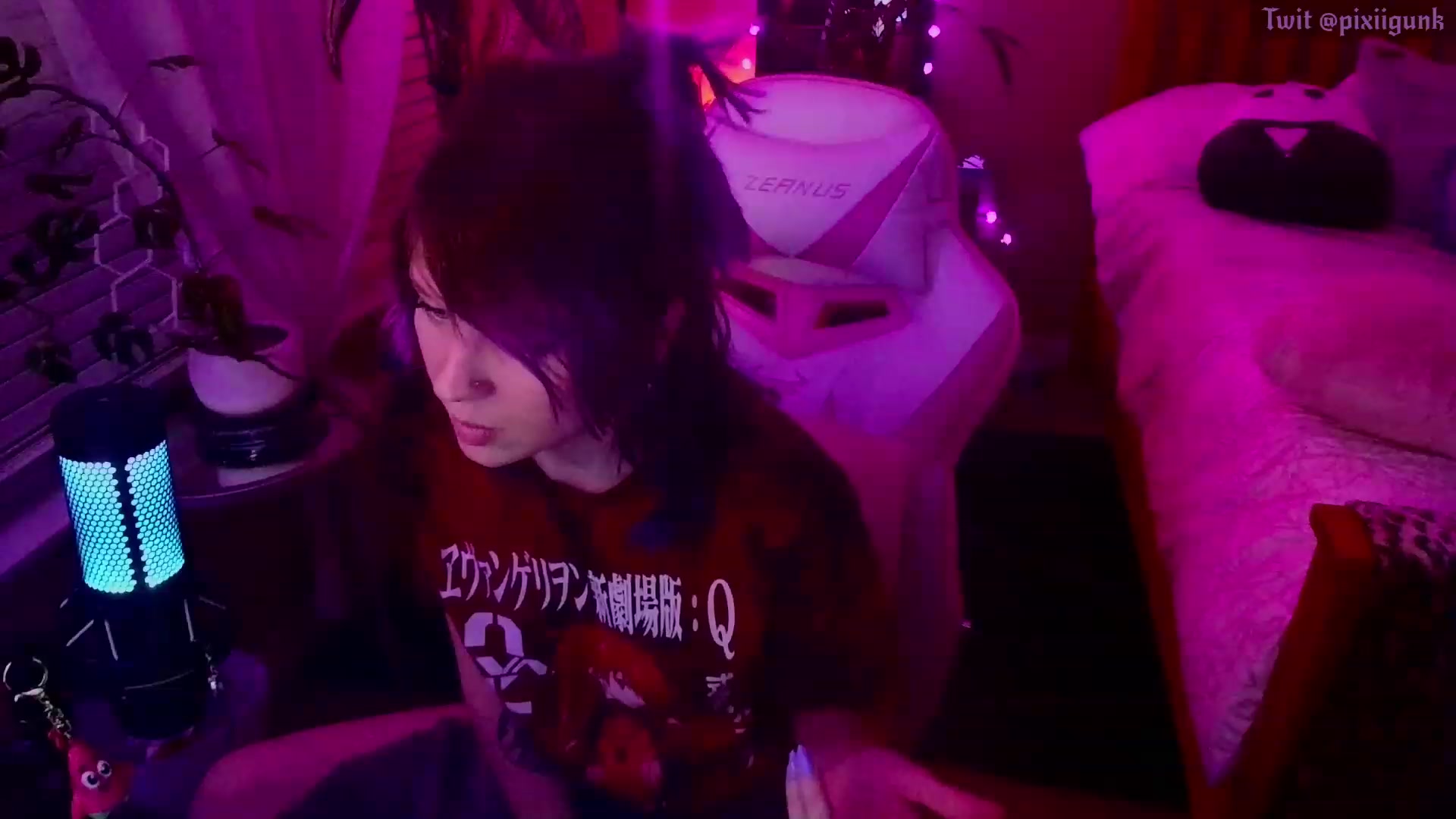 Gallery image thumbnail from Pixiigunk's myfreecams stream on, 03/24/2023, 09:31 image 12 of 20