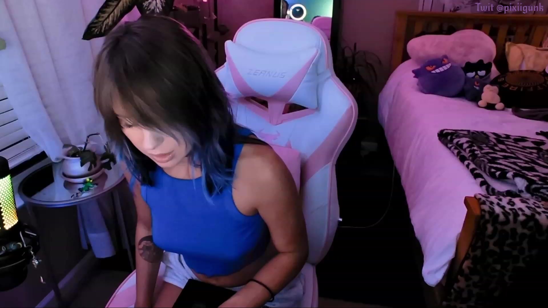 Gallery image thumbnail from Pixiigunk's myfreecams stream on, 07/28/2023, 09:04 image 9 of 20