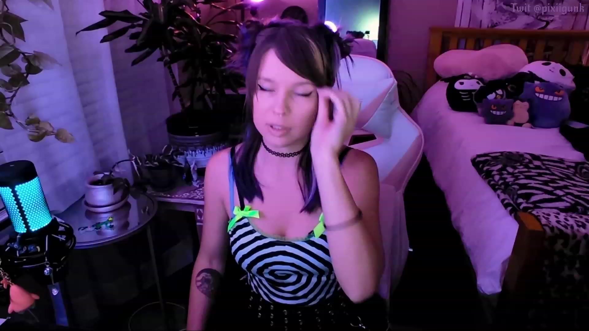 Gallery image thumbnail from Pixiigunk's myfreecams stream on, 10/13/2023, 06:31 image 20 of 20