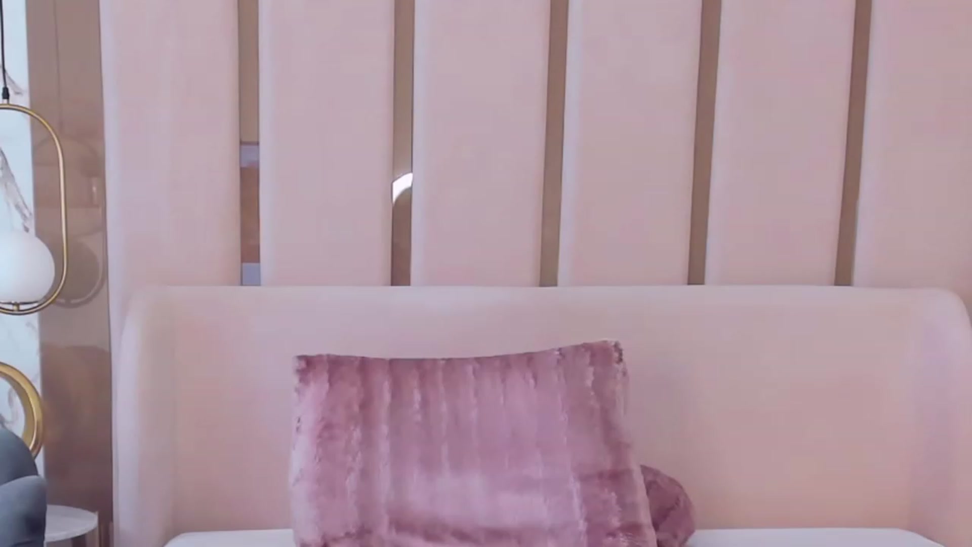 Gallery image thumbnail from Pixxie_x's myfreecams stream on, 05/08/2023, 11:21 image 8 of 20