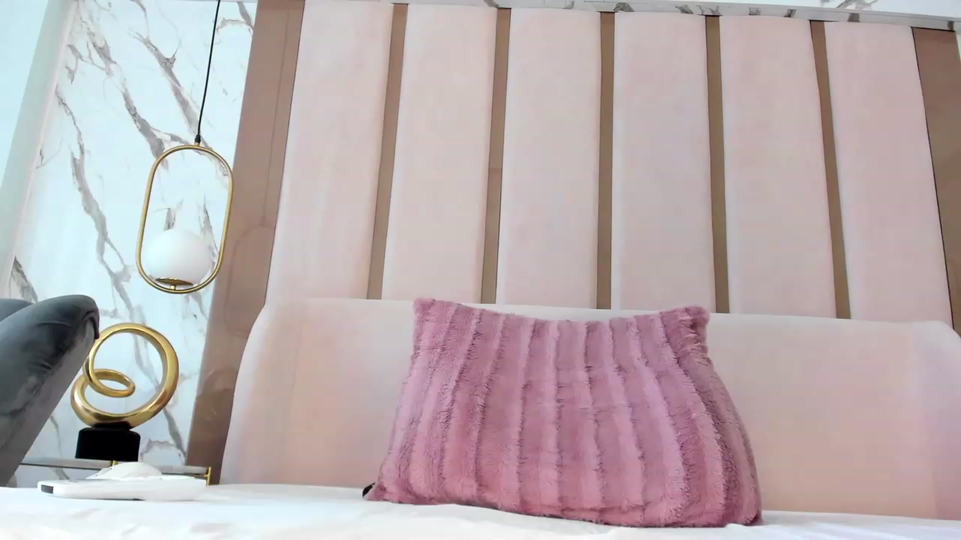 Gallery image thumbnail from Pixxie_x's myfreecams stream on, 05/26/2023, 05:43 image 4 of 20