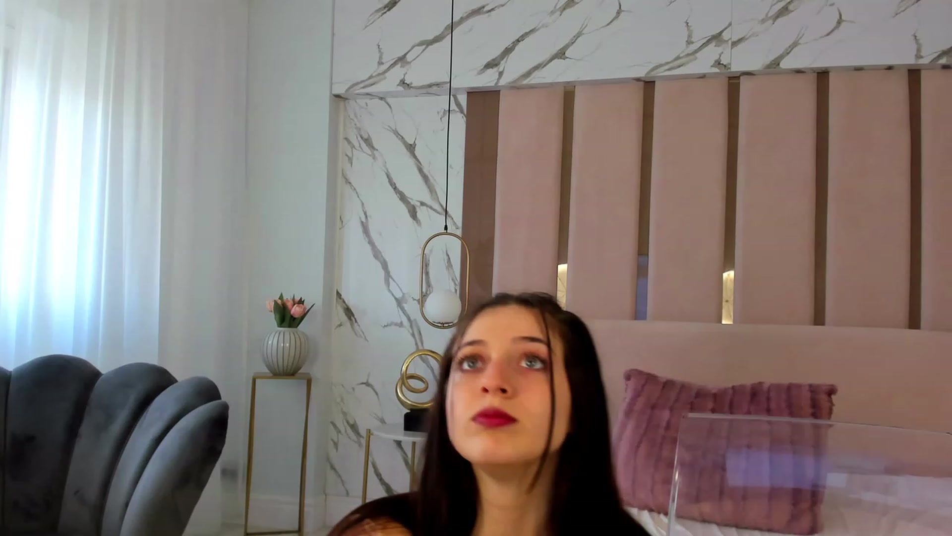 Gallery image thumbnail from Pixxie_x's myfreecams stream on, 06/24/2023, 08:58 image 1 of 20