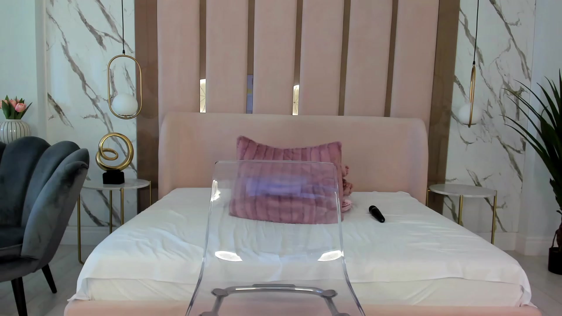 Gallery image thumbnail from Pixxie_x's myfreecams stream on, 06/30/2023, 04:48 image 11 of 20